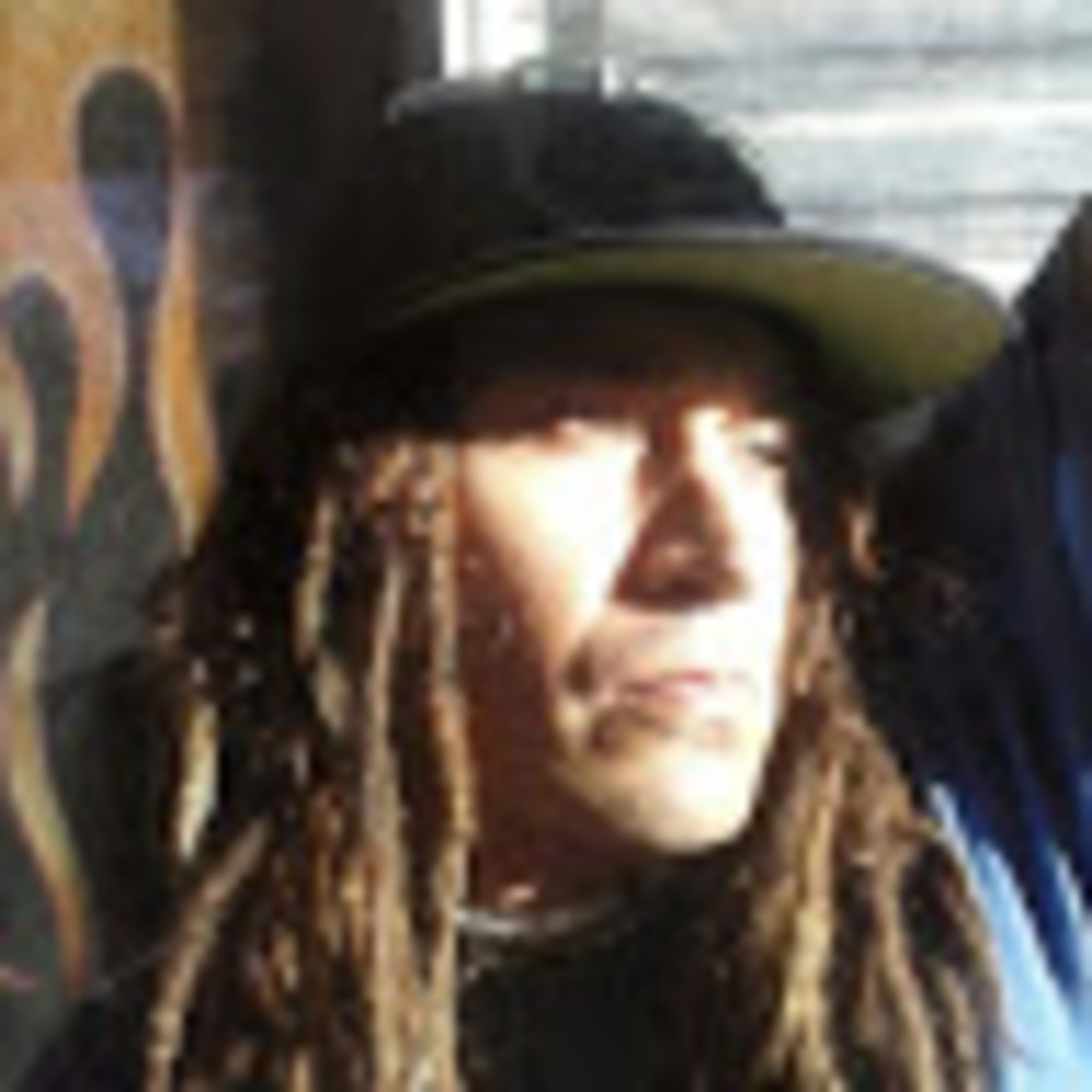 Meet your Posher, Victor